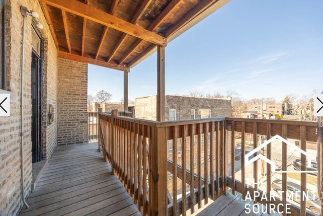 Photo - 6148 N Francisco Ave Apartment