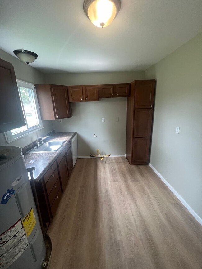 Foto del edificio - 28367 Waverly St
