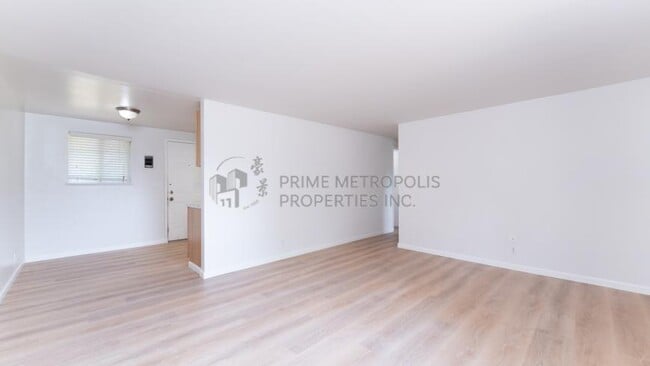 Building Photo - 2 bedroom in Renton WA 98055