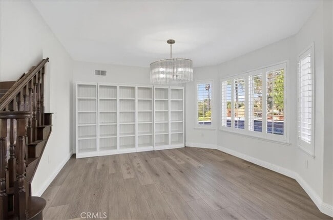 Building Photo - 931 Sky Meadow Pl