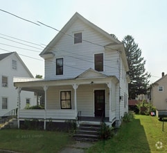 Building Photo - 76 Crandall St