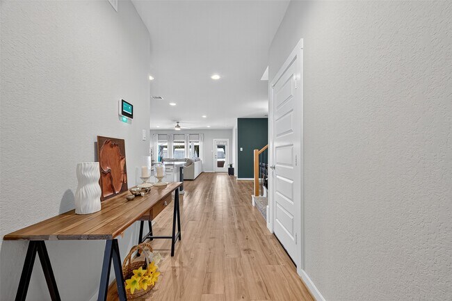 Foto del edificio - 29418 Sydney Stone Ln