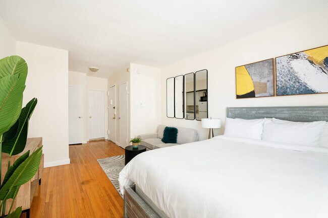 Foto del edificio - 321 E 14th St