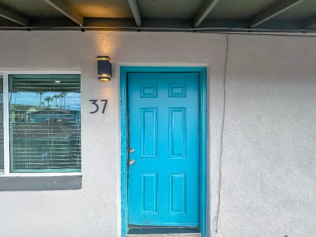 Photo - 1110 E Highland Ave Apartment