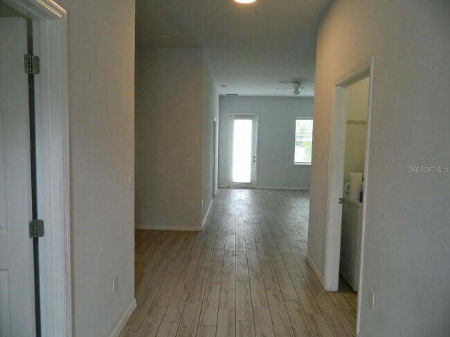 Building Photo - 1509 Regan Ave