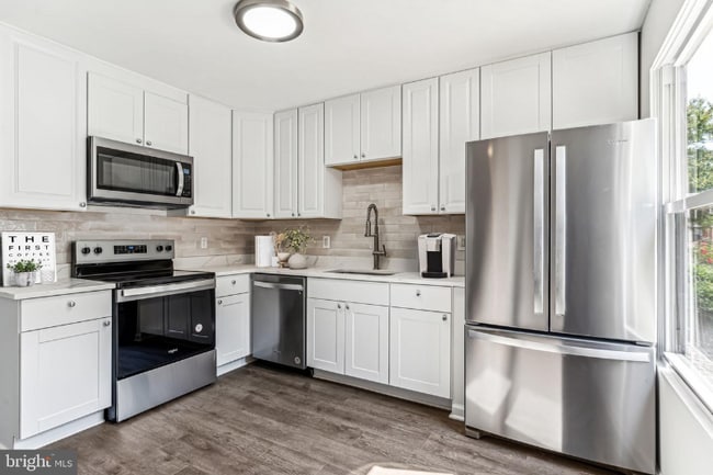 Photo - 7119 Kurth Ln Townhome