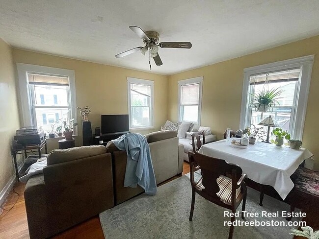 Photo - 123 Winthrop St Apartment