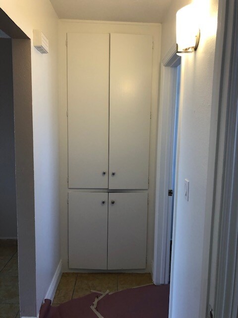 Hall/Linen Closet - 542 D St