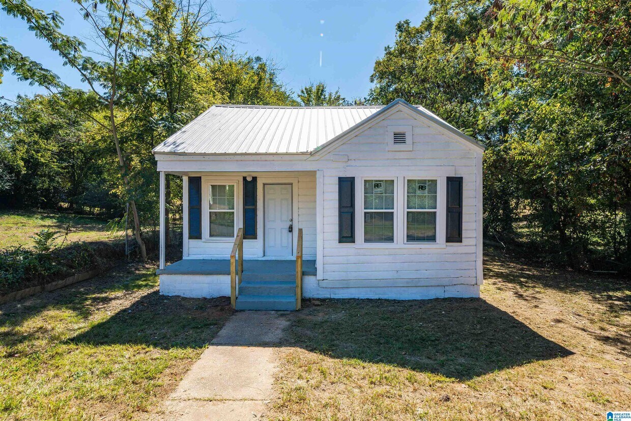 2105 5th E St, Tuscaloosa, AL 35404 House for Rent in Tuscaloosa, AL