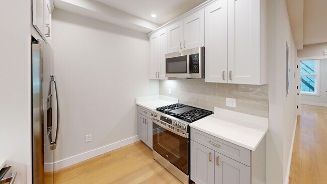 Photo - 230 Tremont St Apartment