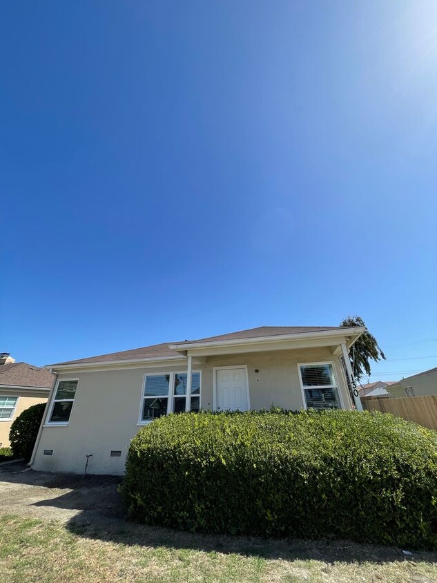 Primary Photo - ONE BEDROOM REMODEL UNITS