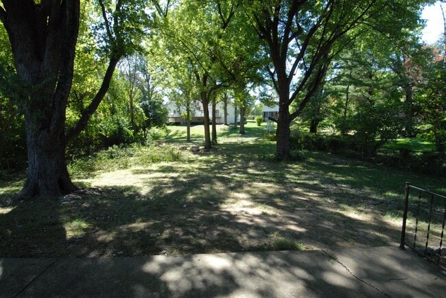 Foto del edificio - St Charles area