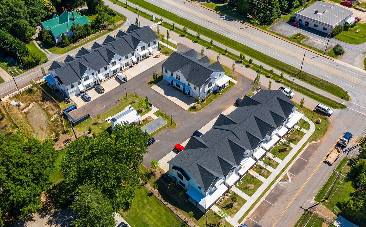 Townhome in great location in Travelers Rest! House Rental in