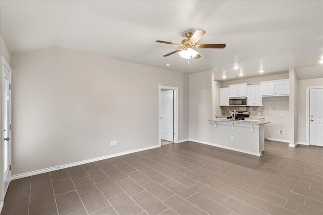 Foto del edificio - 410 Grove St