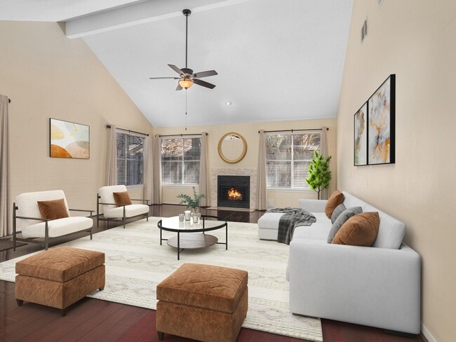 Foto del edificio - 4318 Pinewood Park Dr