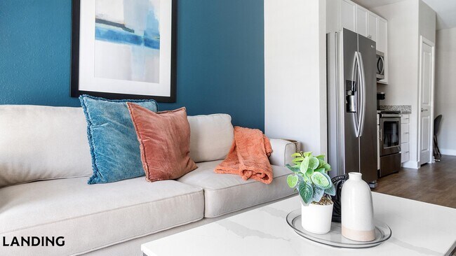 Foto del edificio - 215 Hunters Lk Wy