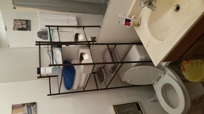 Building Photo - 1 bedroom in Whiteford MD