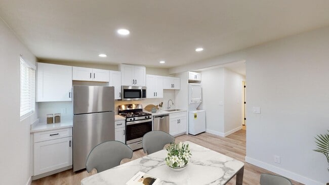 Building Photo - Herradura Villas-1023 (A&amp;B)