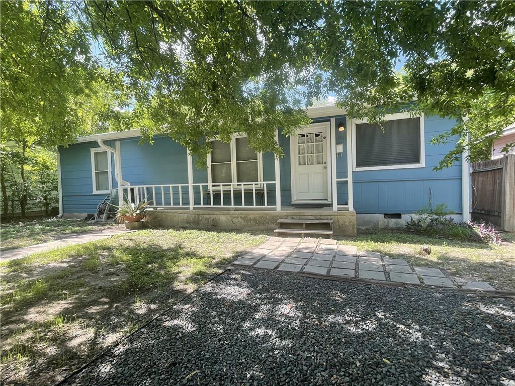 Primary Photo - 1041 Rosemont St