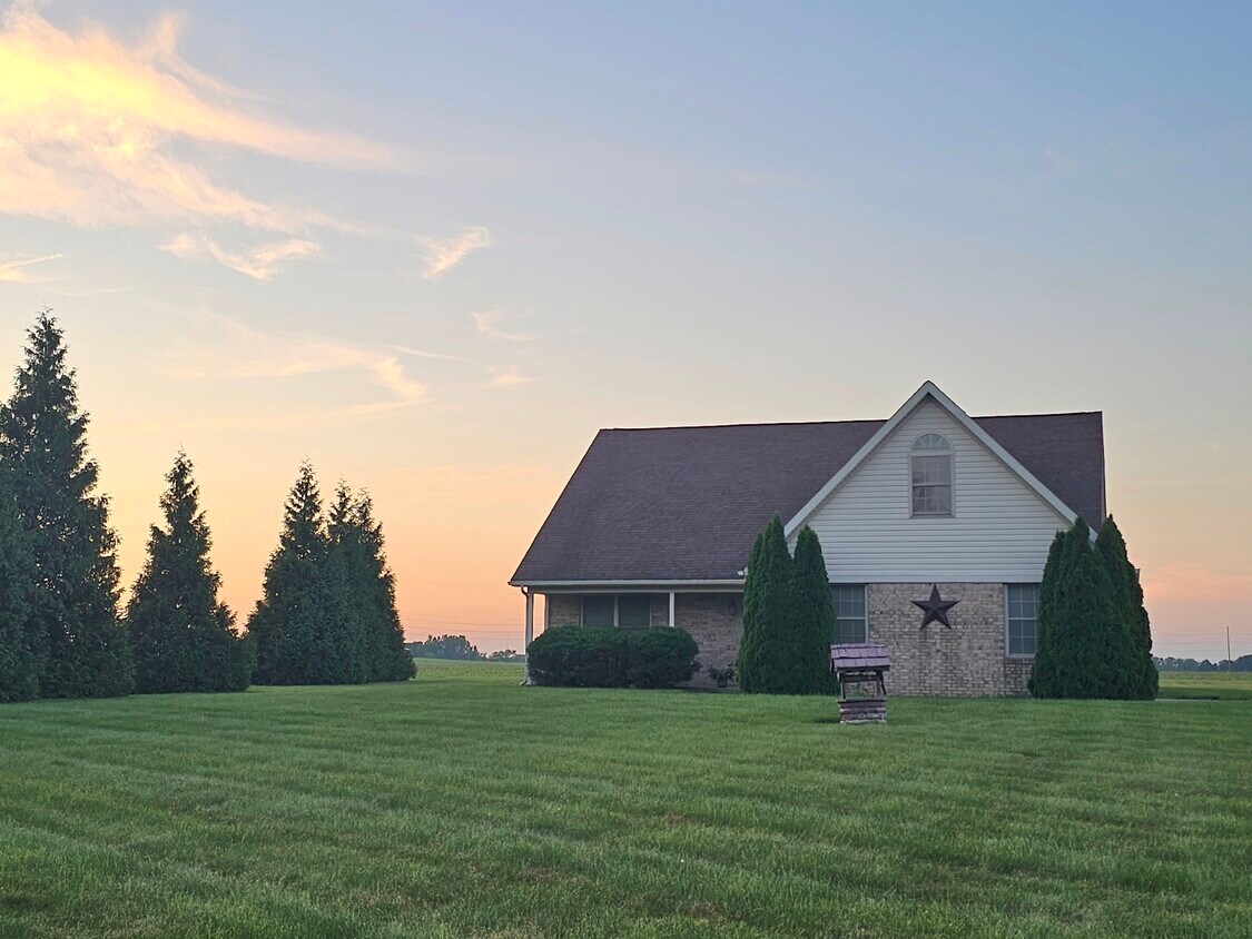 Foto principal - 2380 Willow Rd
