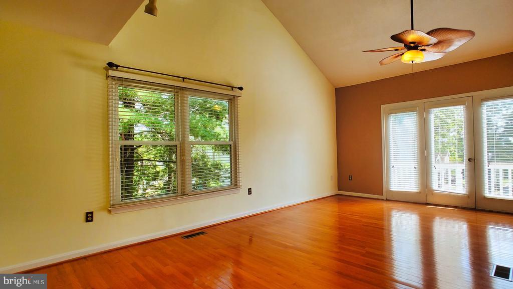 Foto principal - 9327 Palmer Pl