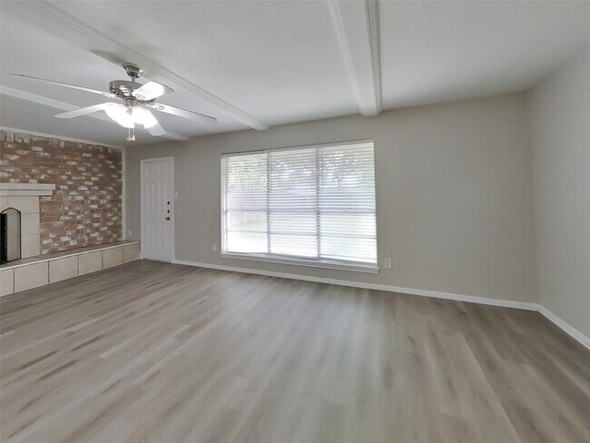 Foto del edificio - 7506 Lemon Tree Cir
