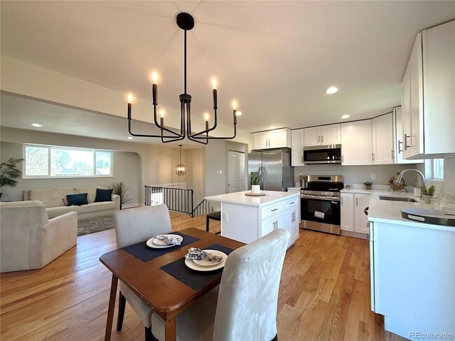 Building Photo - Total Remodel Available NOW!