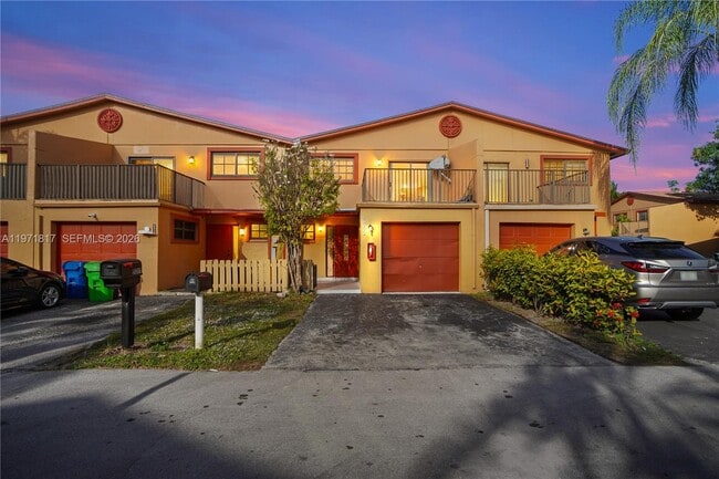 Foto del edificio - 8011 NW 27th Pl