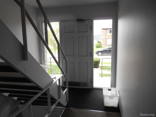 Foto del edificio - 4830 Briarwood Ave