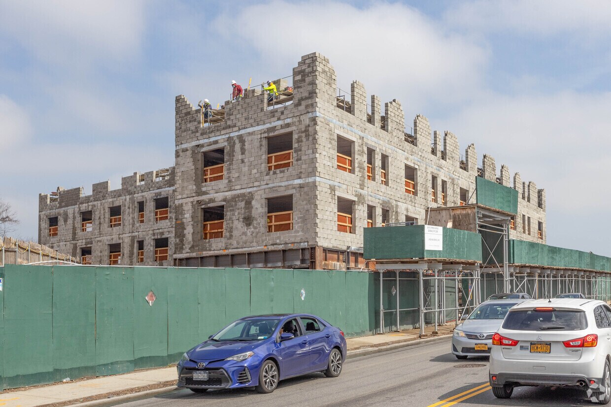 8097 Cypress Ave, Glendale, NY 11385 Apartments in Glendale, NY