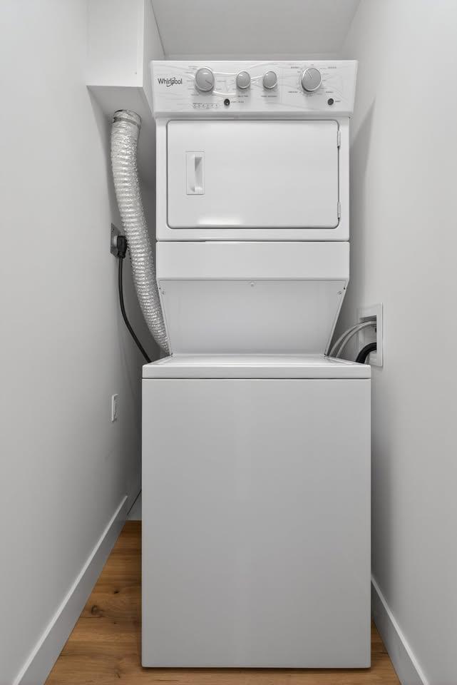 Building Photo - 1.0 bedroom in Edmonton Alberta T6L 2V3
