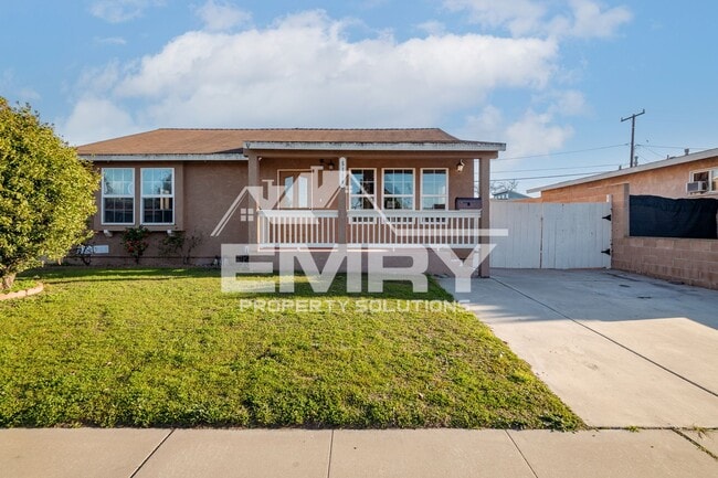 Building Photo - Beautiful 5 Bedroom Single Home in Torranc...