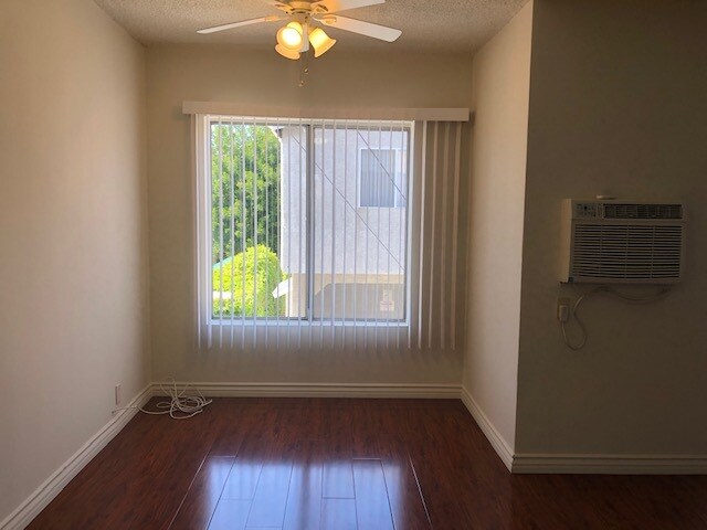 1169 Alameda Ave Glendale Ca 91201 Apartments Glendale Ca Apartments Com