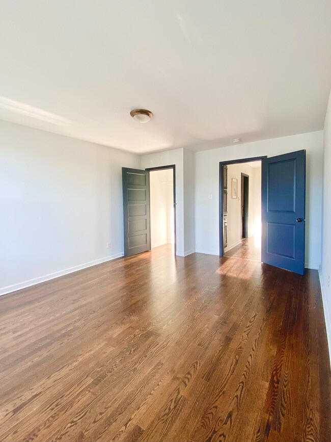 1st Bedroom - 4419 Mitchell St