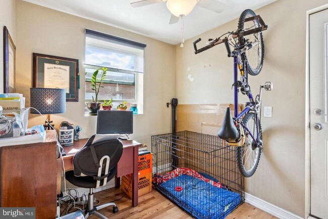 Building Photo - 2024 S 12th St