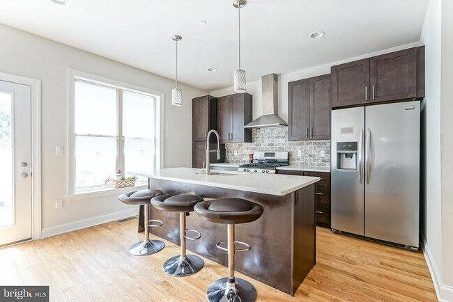 Foto del edificio - 2332 Ellsworth St