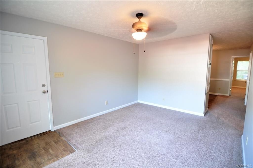 Foto principal - 167 E 6th St