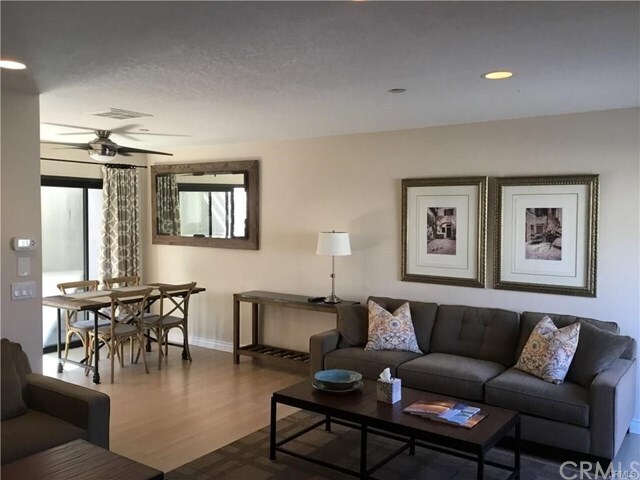 Foto del edificio - 204 Harbor Woods Pl