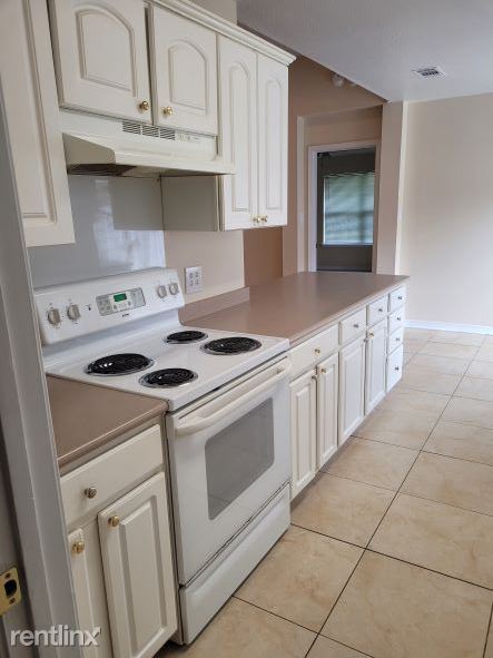 Building Photo - 3 br, 2 bath House - 2736 Dolphin Dr