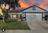 Primary Photo - 320 Mt Whitney Dr