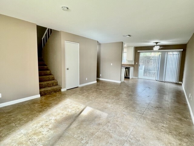 Foto del edificio - 74606 Driftwood Dr