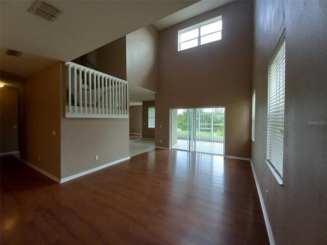 Building Photo - 20113 Nob Oak Ave