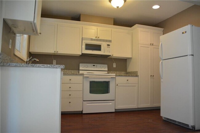 Foto del edificio - 1299 Cumberland Rd NE