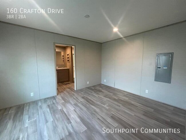 Building Photo - 160 Crafton Dr