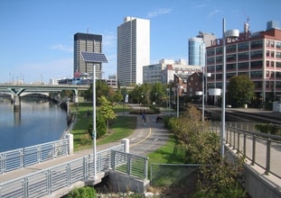 Building Photo - 2429 Locust St