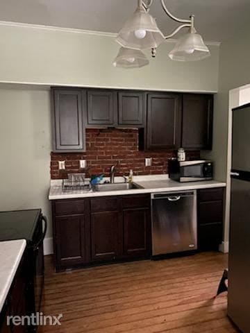 Building Photo - 3 br, 1 bath Townhome - 509 E Beck St