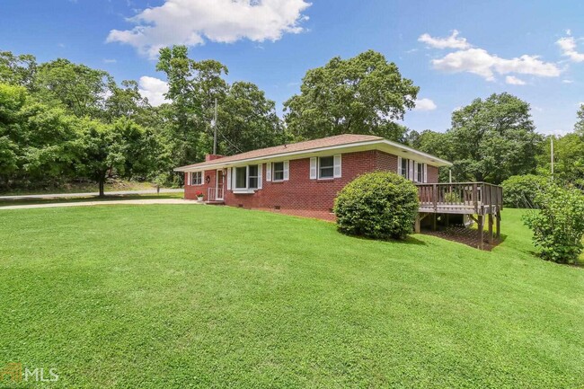 Building Photo - 1008 Macedonia Rd