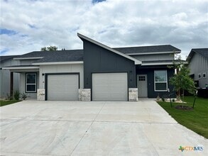 Building Photo - 315 Riptide Rd