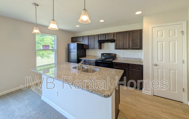 Foto del edificio - 5589 Longspur Ct