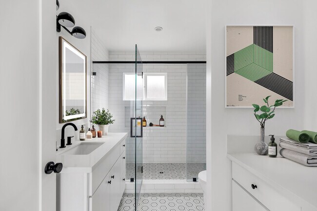 Foto del edificio - 5606 Lexington Ave